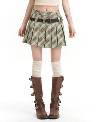 Double Belt Plaid Pleated Skirt in Green