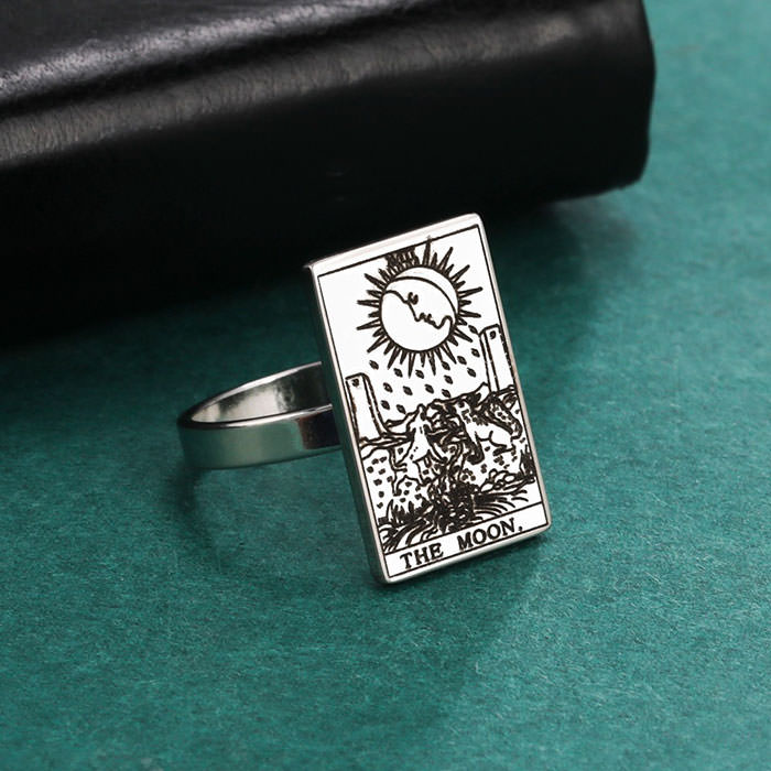 Changing Fate Tarot Ring