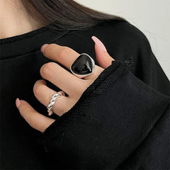 Black Heart Chunky Ring