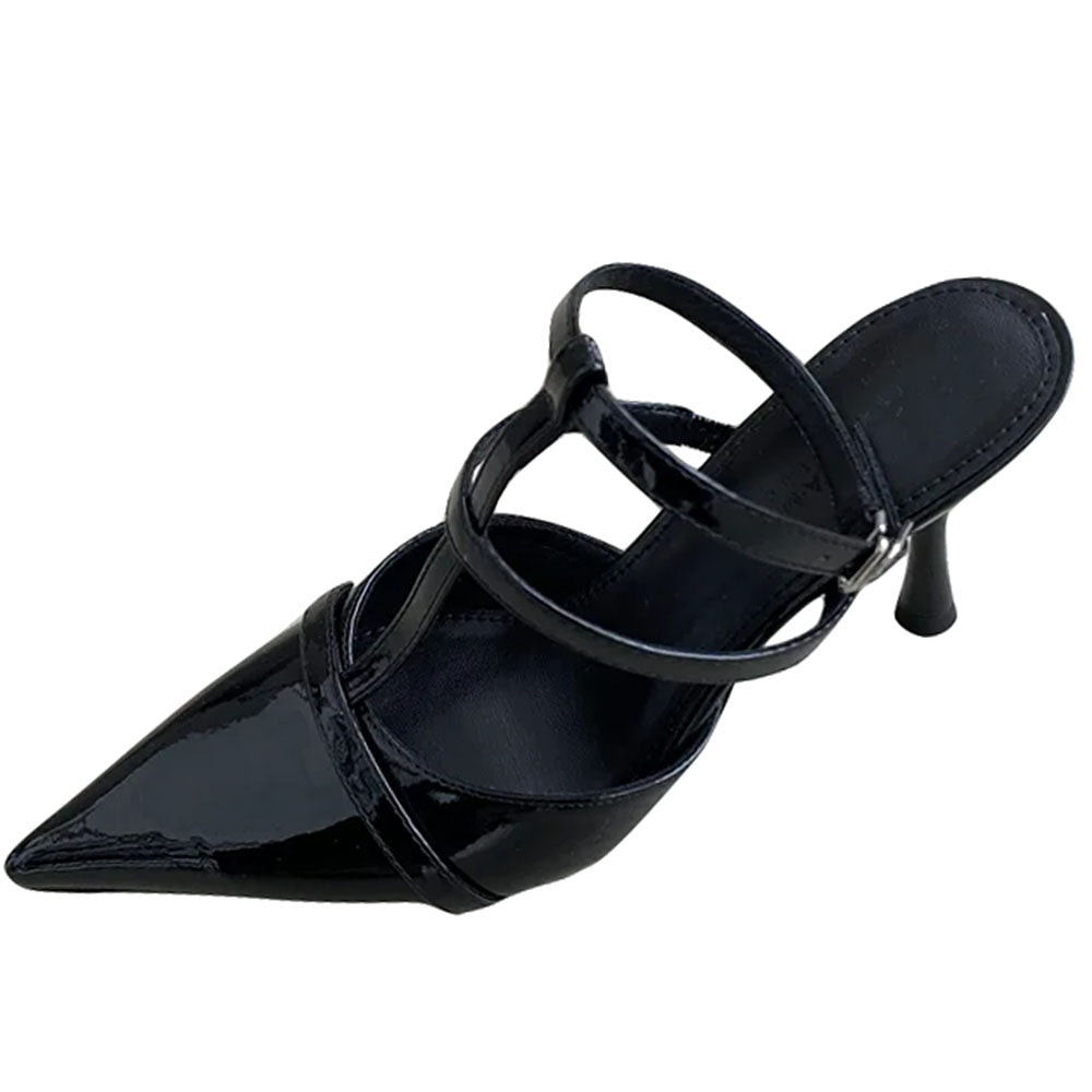Drama Dealer Pointed Heels